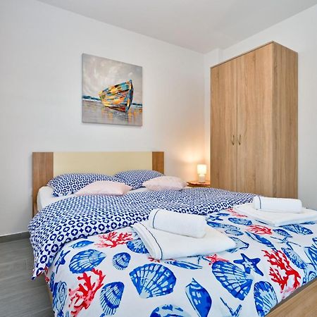 Apartman Michael / Novalja / Zrce Экстерьер фото