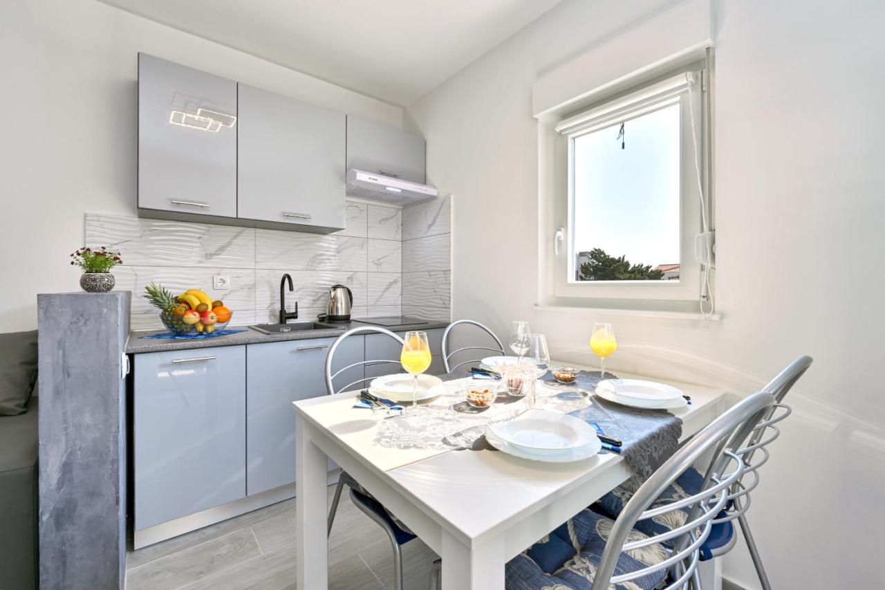 Apartman Michael / Novalja / Zrce Экстерьер фото